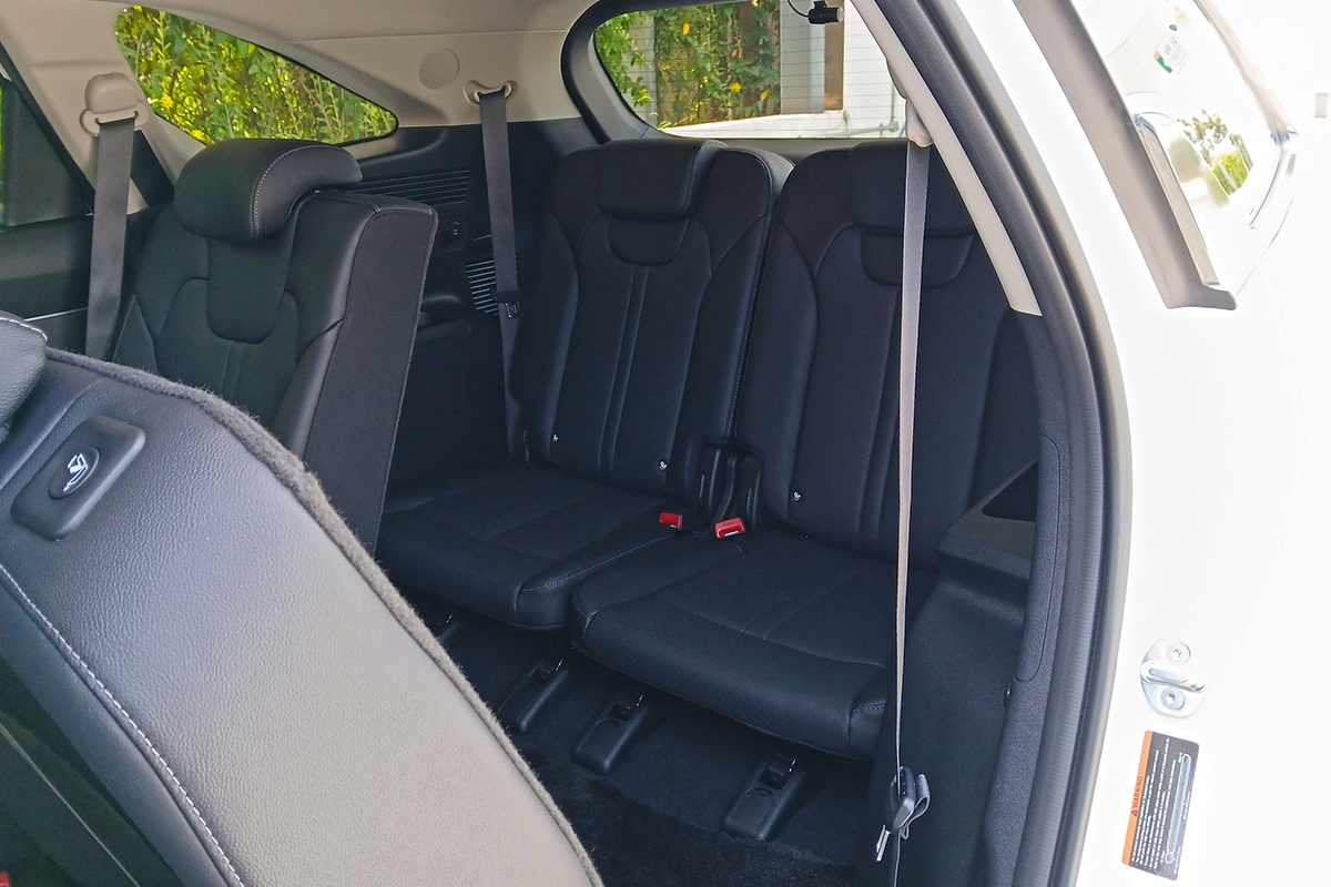 Kia Sorento third row seats